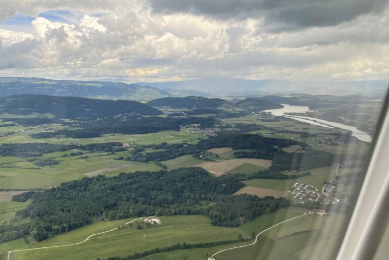 Flugzeug Österreich