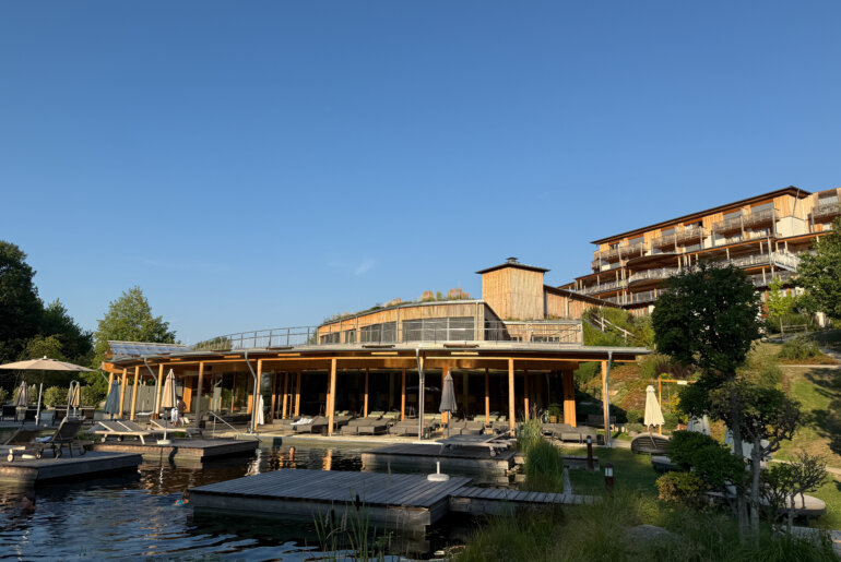 Blick auf den neuen Wellnessbereich im Biohotel Retter