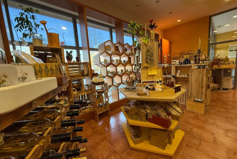 Bienenzentrum Lesce Slowenien